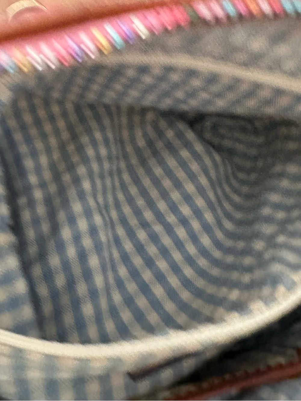 Dooney & Bourke Y2K Rainbow 🌈 Tartan Barrel Shoulder Bag with Heart Charm - Picture 14 of 14